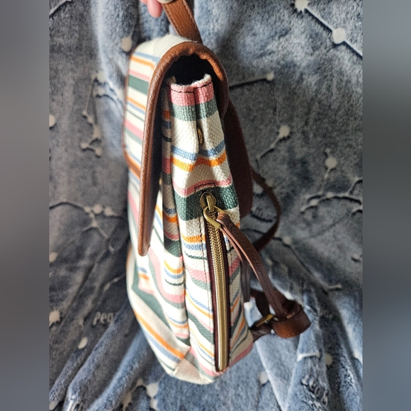 Fossil backpack - Picture 3 of 4